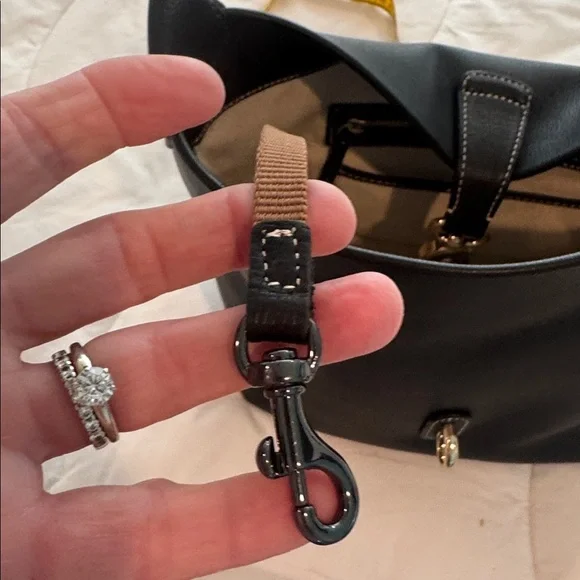 Dooney & Bourke Authentic black leather purse - Picture 10 of 16